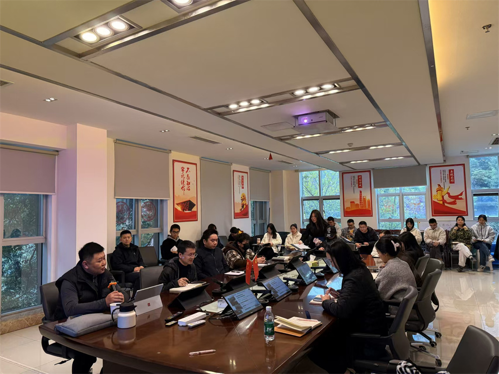 健康知识讲座走进单位